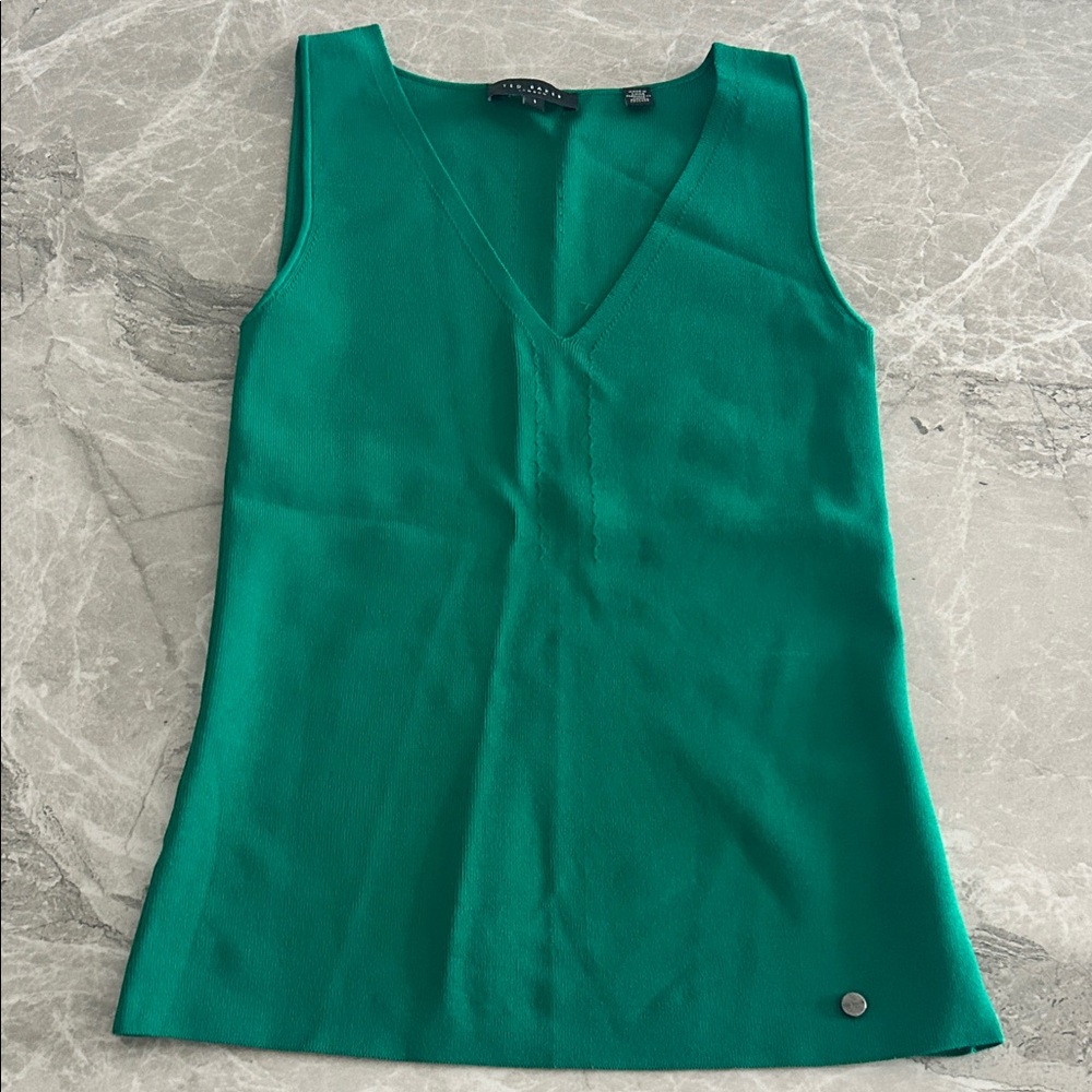 Ted Baker London Vibrant Green V-Neck Tank Top